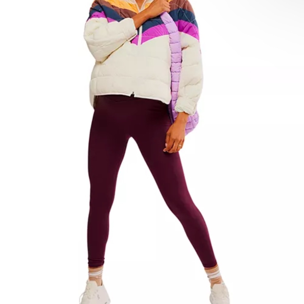 NWT Large Free People Movement x Hatch Printed Puffer Jacket - Picture 5 of 9